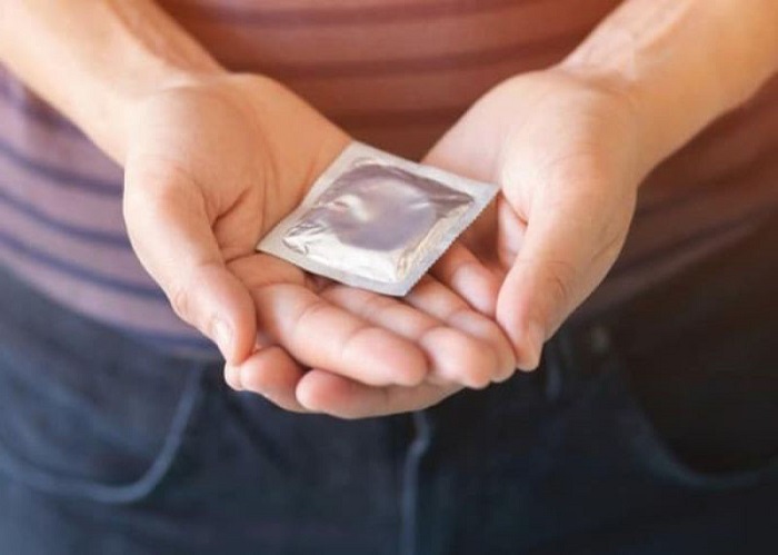 خرید کاندوم در مشهد