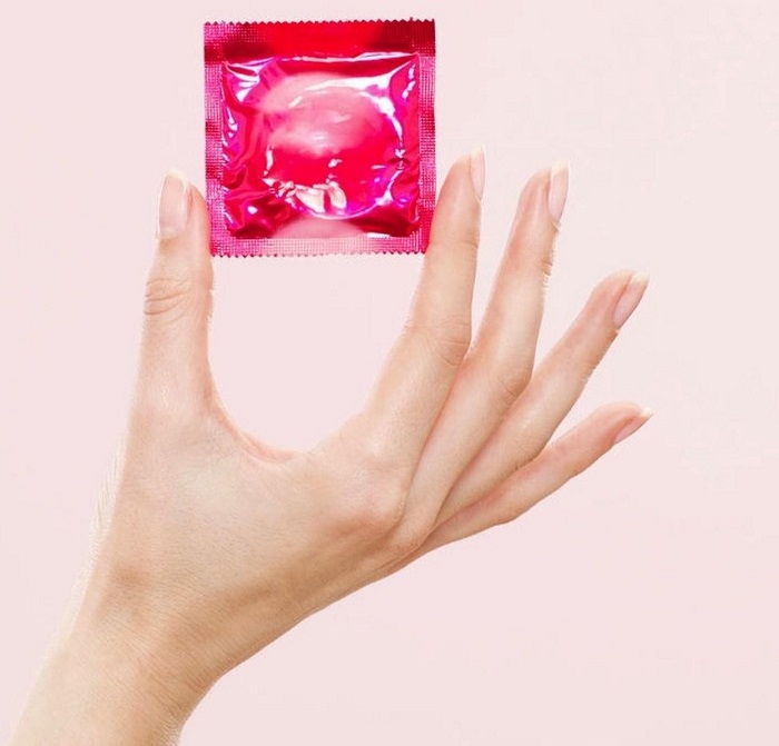 خرید کاندوم هپی لیدی کدکس در روم به دیوار